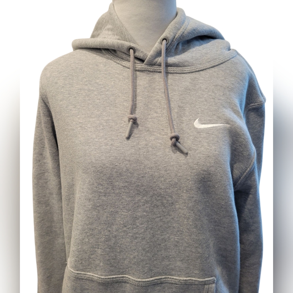 Men's Nike Pullover Hoodie With Pocket